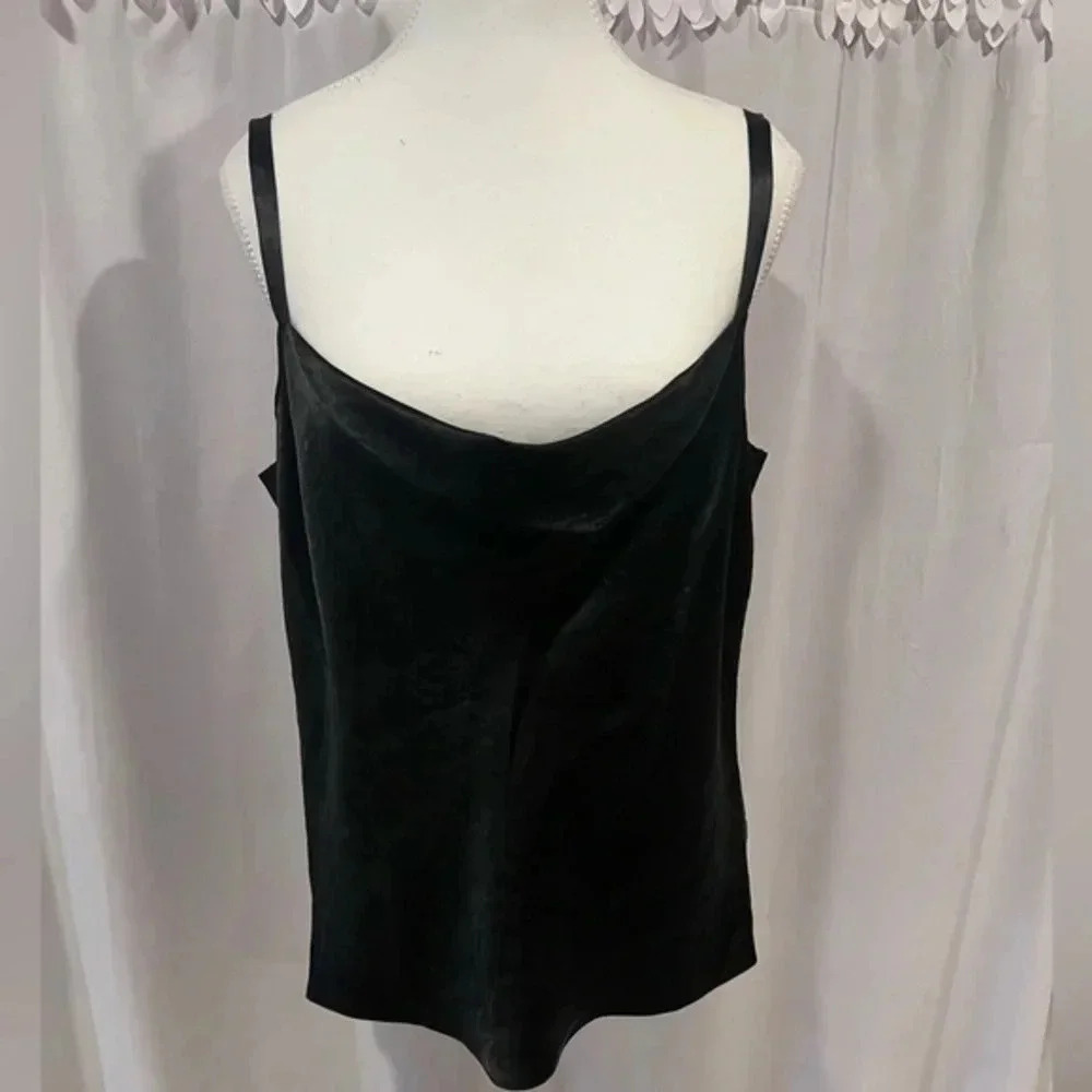🆕 NWT Vince spaghetti strapped black blouse Size Large